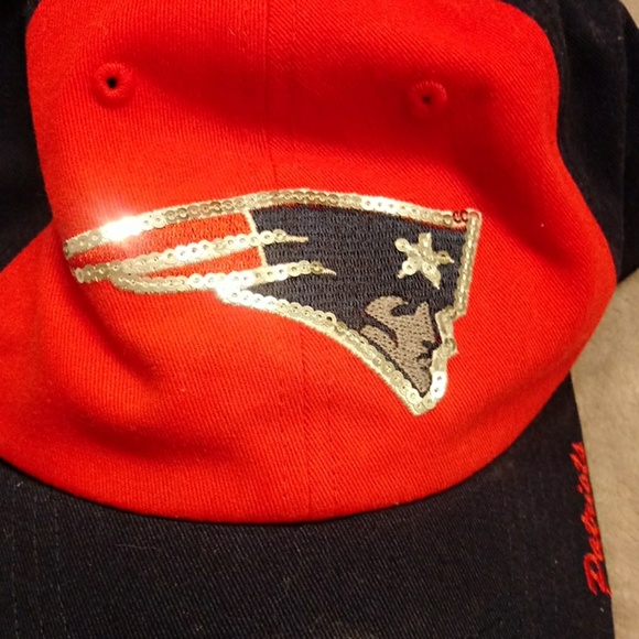NFL Accessories - NE Patriots Sequin Womens Baseball Cap Hat